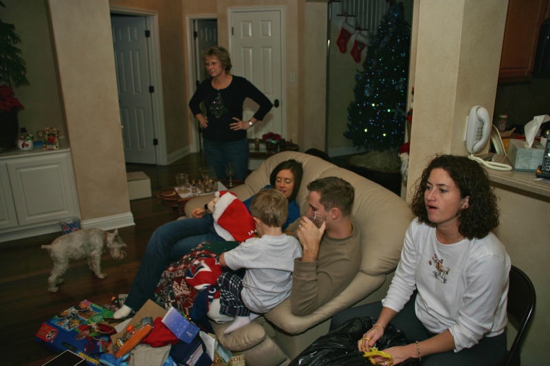 Hildebrand Christmas ScreenSaver/800x600_2007-12-24 Christmas Eve J&J75.jpg